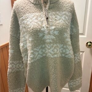 Nicole Miller Women's Sweater in Cream and White